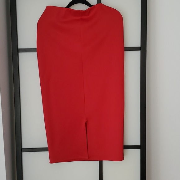 Women's Plus Size 2X Red Top & Skirt Set - Picture 4 of 5
